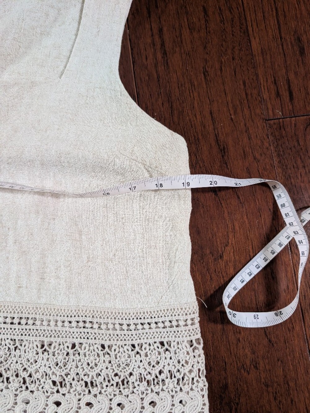 Hem & Thread Linen Set - Picture 4 of 7